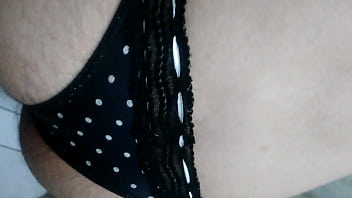 Eu Com Calcinha Dela