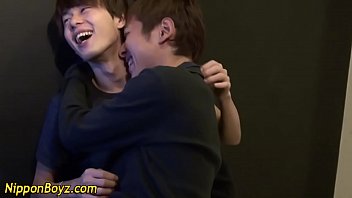 Japanese Twink Cum Splat