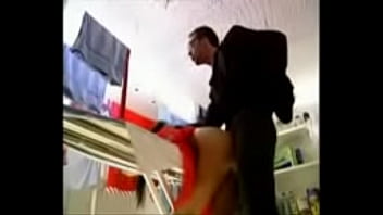 Utu masasinda sikis ( selo senin için bu -d ) - XNXX.COM