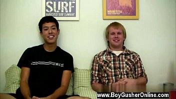 Video Porn Gay S Austin Takes That Opportunity To Reach Out And Grip