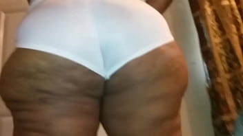 Big Azz In Spadex Panties