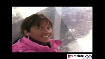 Amateur Wife Gives Oral Relief 03