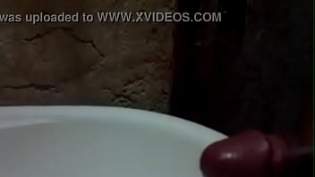 Olha Só Essa Punheta Que Eu Toquei.quem Gosta De Leite Ai.