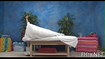 Cute Eighteen Year Old Girl Gets Drilled Hard - Video 5580496