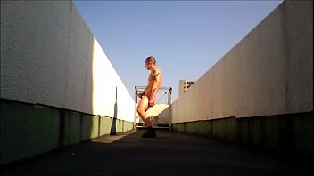 Yoshi Kawasaki - Jerking Off On Balcony