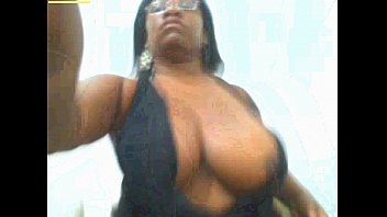 Ebony Show Big Tits And Big Pussy In Webcam - bigtits, big-ass, webcam, bbw, bbbw - Video 6418155