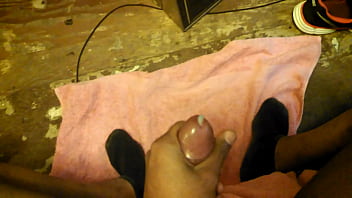 Catchin A Bordom Nutt!!