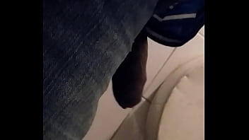 Homem Pauzudo Flragado No Banheiro No Centro De Campinas