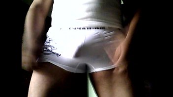 Disfrutando Una Buena Paja...