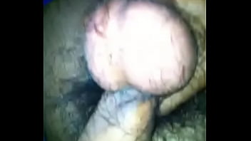 Sobando Mis Bolas Alguna Me Auuda