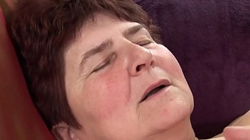 Granny Love Sexing Everywhere