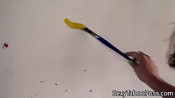 Painter Babe Cocksucking Before Pussyfucking