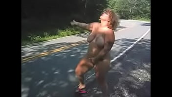 Fat Vicki Fatasshitchiking