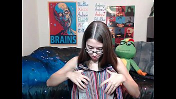 6cam.biz Hot Alexxxcoal Flashing Pussy On Live Webcam