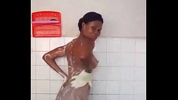 Yct Girl Sasha Having A Bath