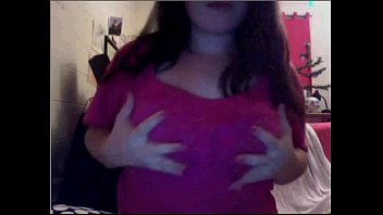 Rileyxlove 20 Yr Old Sexy Chubby Hottie Showing Boobs _ Pussy On Cam-1