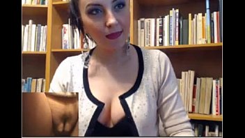 Amanda Pussy In A Library Webcam-hotwebcam4you.com