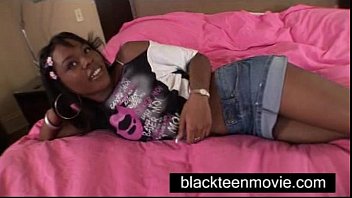 Cute 18 Yr Old Ebony Teen Doing Sucking Cock In Amateur Black Girl Blowjob Video