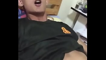 Trai đẹp thủ d_m - masturbate, gay, handsome, lo, thu, gaysex, dam, gayporn, tay, quay, soc - Video 5510712