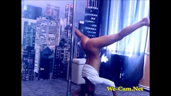 Sexy Webcam Show With Linda