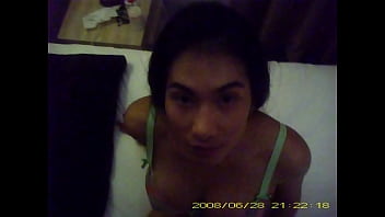 Amateur Pornstar Swallows Lots Of Cum