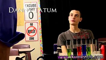 Free Hd Movies Of Young Cute Uncut Gay Boy Mode After Chris Fellates