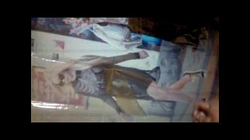 Avril Lavigne, Boobs