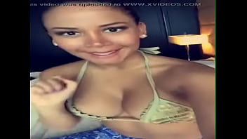 Modelo Peruana Perra - Saben Como Se Llama 2