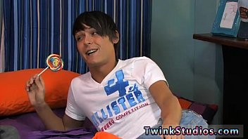 Free Movies Porn Gay Men Top Models The Bombshell Is Licking And