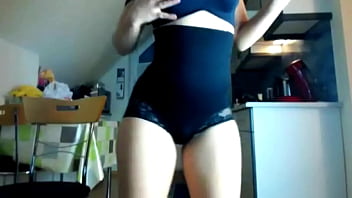 Sexydea' Bootylicious Ass Showoff: Prepare To Be Seduced!