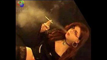 Smoking Shemale T-girl Michelle Love Smoking T-girl Smoking Fetish - 5