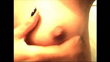 Pendeja De Costa Rica Me Enseña Las Tetas