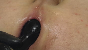 Round Buttplug Gaping