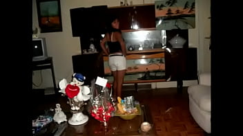 Yuli 2tlv@hotmail.com