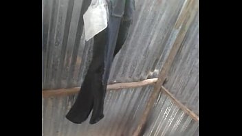 ca sỉ Minh vương hé l_ hàng trong nhà rieng