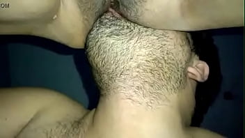 Chupando O Cuzinho E Xoxota Da Coroa Casada.