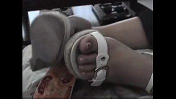 Desi Indian Girlfriend Making Her Boyfriend Cum Through Footjob