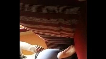 Novinha Gostosa Brincando Na Cama