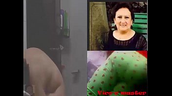 Espiando A Mi Tía Con Deliciosos Senos