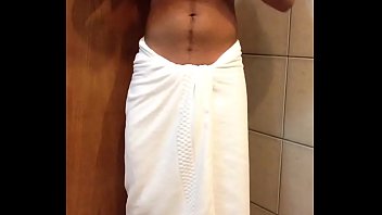 Punheta No Vestiário - teen, cock, guy, gay, bunda, banho, punheta, pau, moreno, soloboy, branca, banheiro, pinto, toalha, - Video 5312866