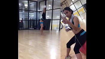 aye sweetgirl 1452984266750