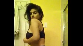 Mumbai Girl Sexy Strip