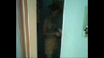 Em My tiếp thị bia Dung Quất - Quảng Ngãi Kh_ng rõ