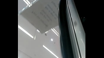 Por Debaixo Da Saia 1