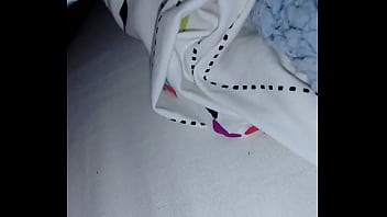 A Porra Saindo Devagar Do Cusao