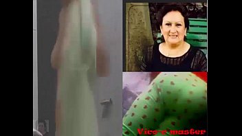 Espiando A Una Señora Madurita Ecuatoriana Lavándose El Sapo