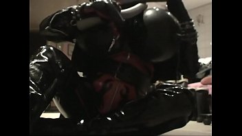 Roxina2009skoolgurlanhugetits130909xxl