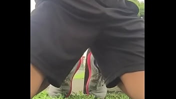 Boy Thể Thao Sục Cặc Public