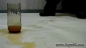 Free Gay Piss 3 Straight Boys-piss Games!
