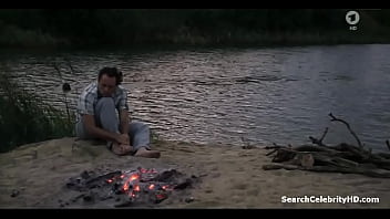 Isabell Hindersin - The Red Room (2010)